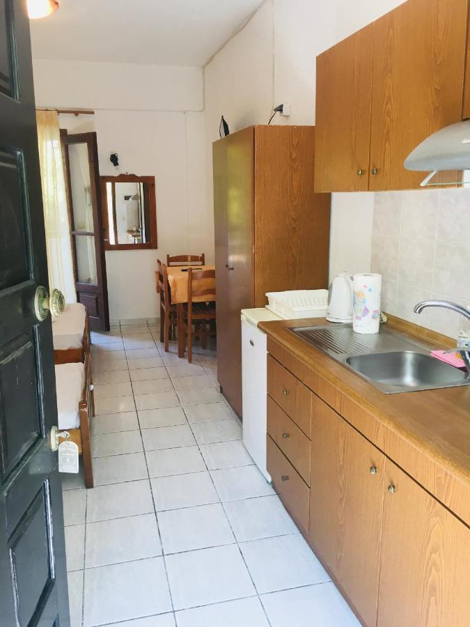 Apartments Magda Polychrono Extérieur photo