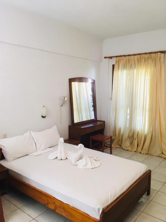 Apartments Magda Polychrono Extérieur photo