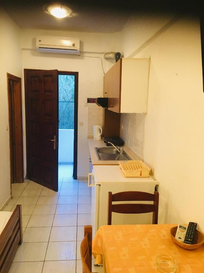 Apartments Magda Polychrono Extérieur photo