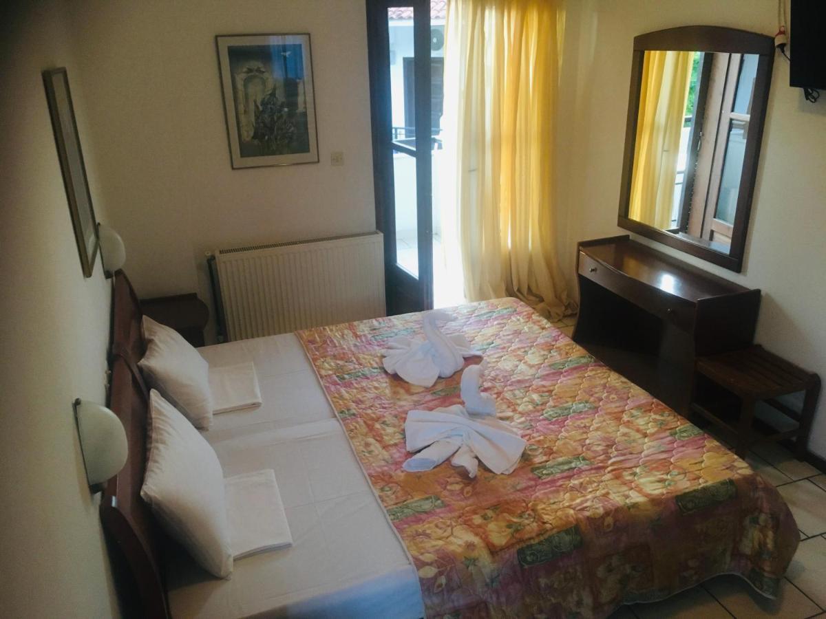 Apartments Magda Polychrono Extérieur photo
