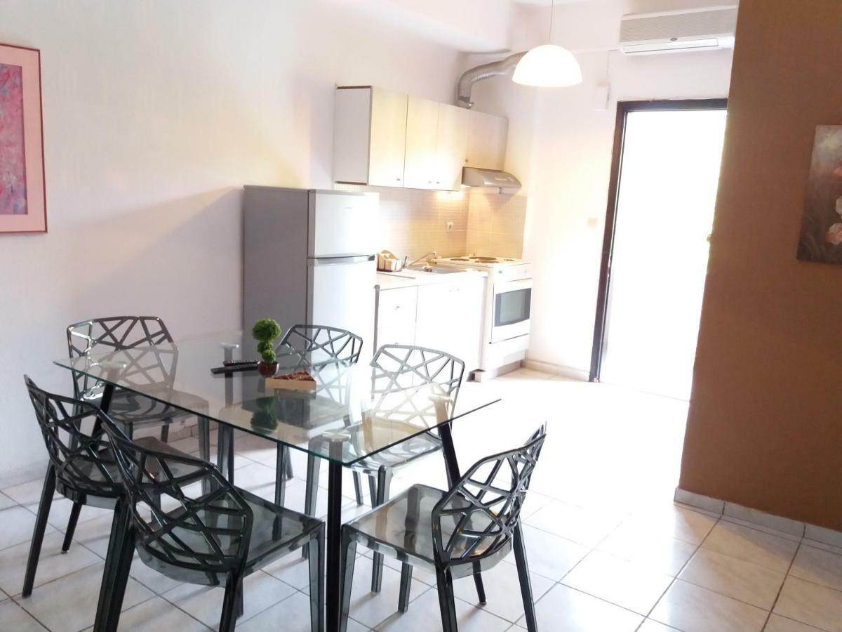 Apartments Magda Polychrono Extérieur photo